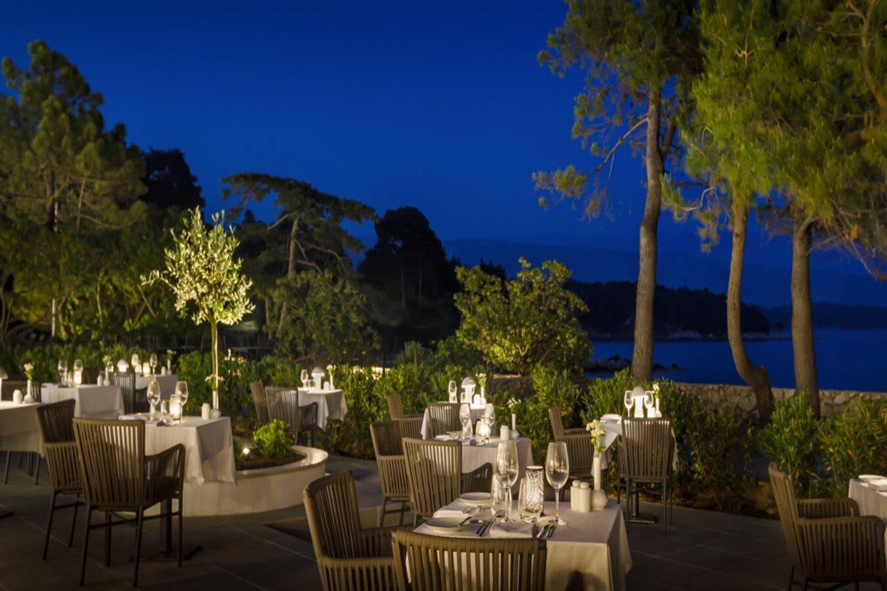 Valamar Carolina Hotel & Villas Kampor Extérieur photo