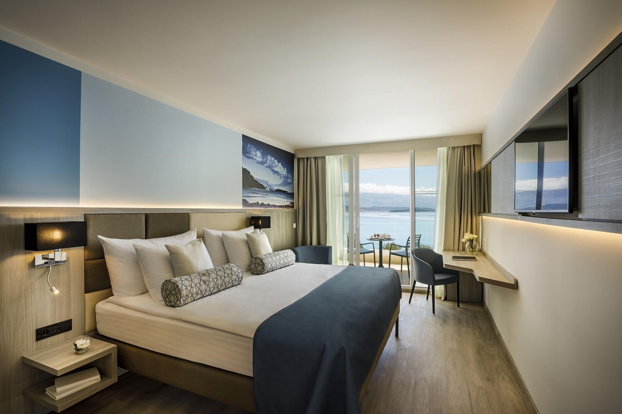 Valamar Carolina Hotel & Villas Kampor Extérieur photo