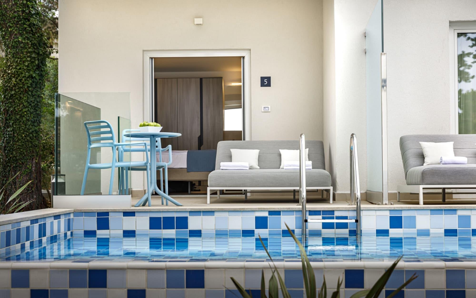 Valamar Carolina Hotel & Villas Kampor Extérieur photo
