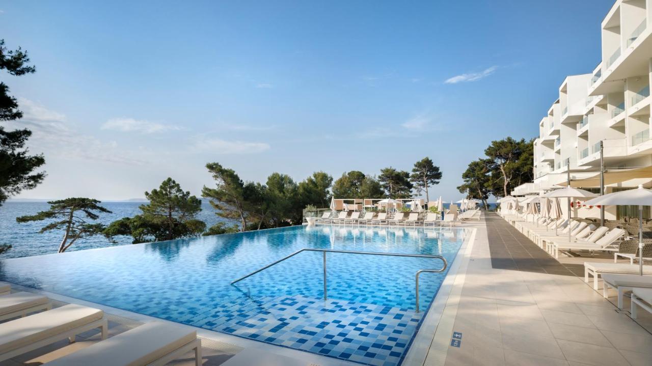 Valamar Carolina Hotel & Villas Kampor Extérieur photo