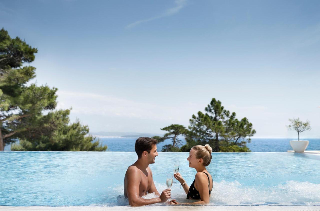 Valamar Carolina Hotel & Villas Kampor Extérieur photo