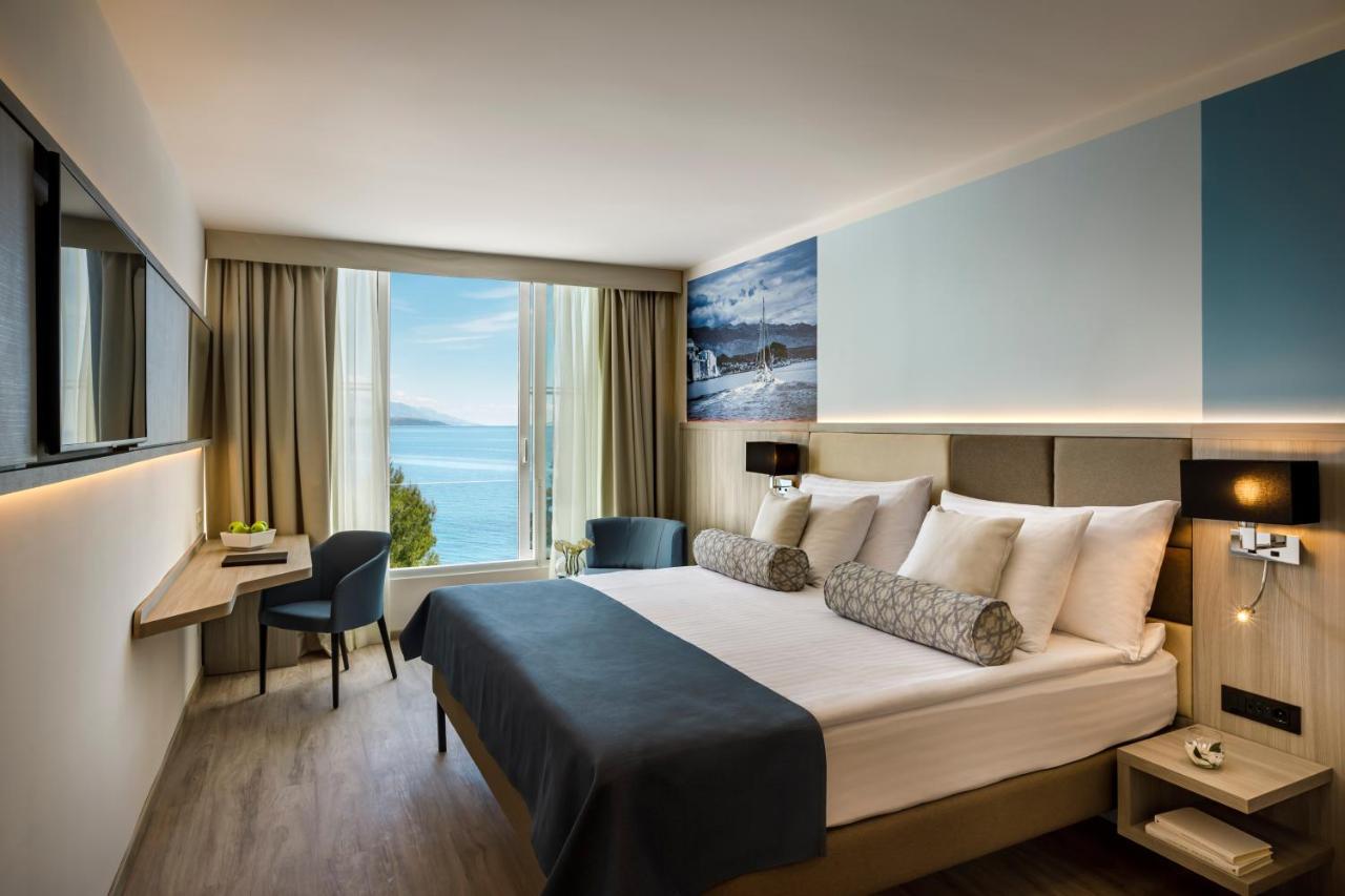 Valamar Carolina Hotel & Villas Kampor Extérieur photo